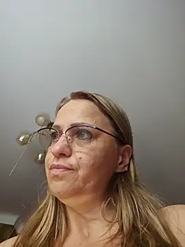 BLONDKICIA1 – Live XXX-chat