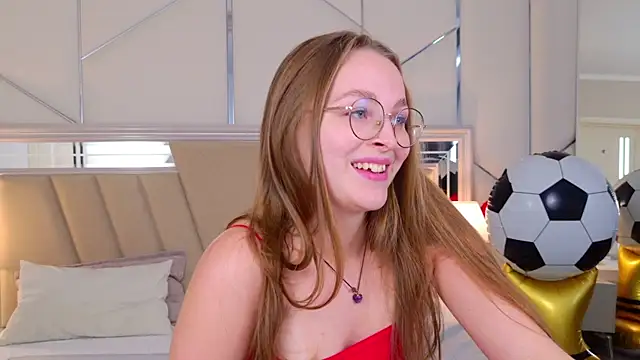 Онлайн чат XXX MadisonSmitt