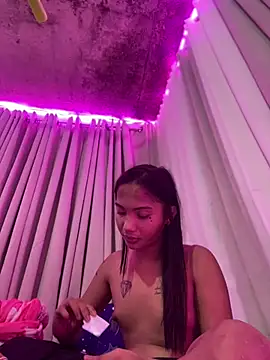 lexiefucker69 live XXX chat