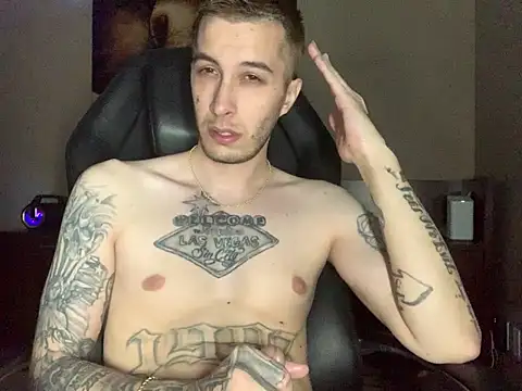 Chat XXX en directo de JuicyJoshy