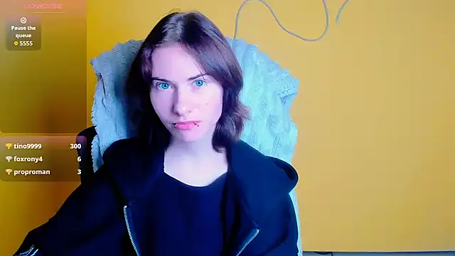 Chat XXX en directo de Fiona_Night