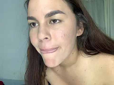 leara লাইভ XXX চ্যাট