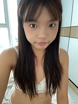 Chat +18 de ela_sisi ao vivo
