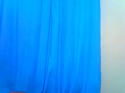 Maqueilah_ Adlı Modelin Canlı XXX Sohbeti