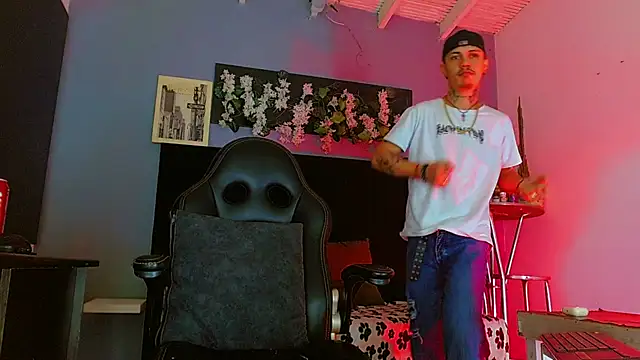 HannibalLester 现场XXX聊天