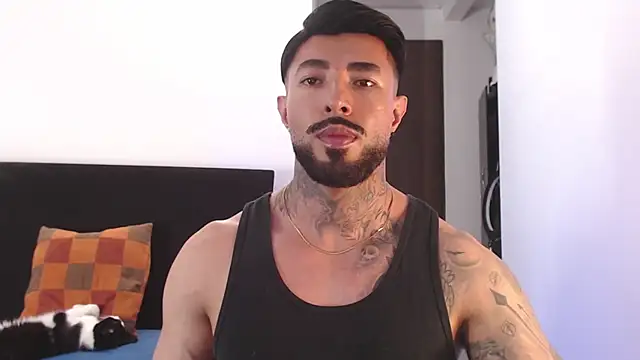 andrea_de_lucaa's Webcam Show