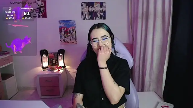 iris_sky's Live XXX Chat