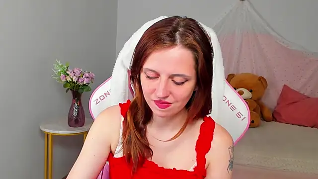 Czat XXX na żywo – FreyaVeys
