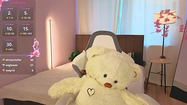 EvaHamiltonn Live XXX chat