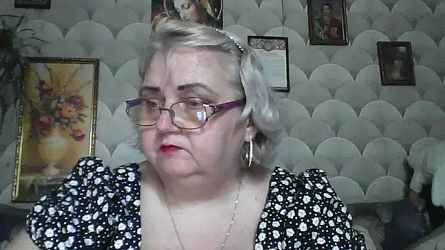 MarinaFarina53 Live XXX-Chat
