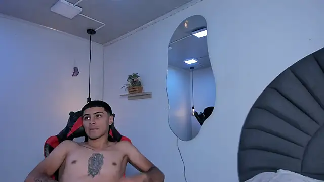 Онлайн чат XXX BiancaAndDominic