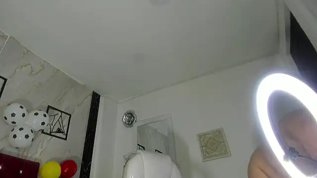 Kazsandraa Chat XXX in diretta
