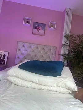 caro_lovings' Live XXX Chat