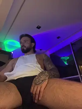 Chat +18 de AngelBlack__ ao vivo