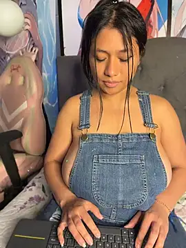 Im_Little Live XXX-chat
