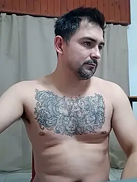 Bradd_32 라이브 XXX 채팅