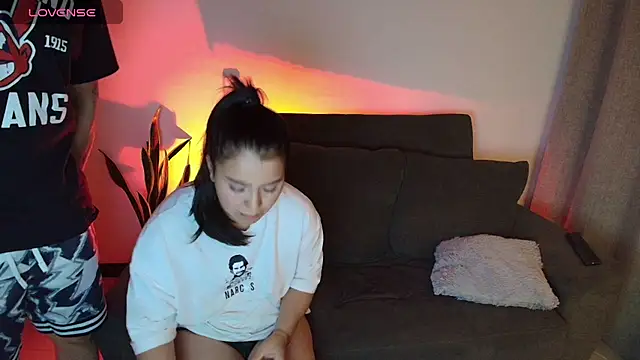 Alyssa_and_DAngelo 라이브 XXX 채팅