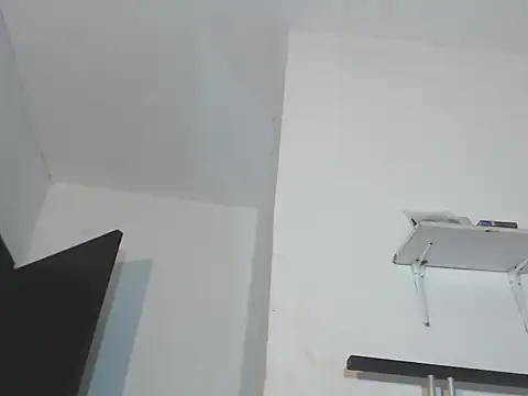 taylor_hot98's Live XXX Chat