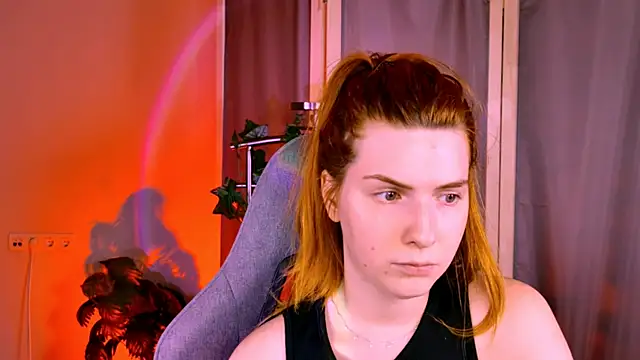 AliceCUNTach's Live XXX Chat