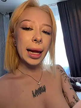 MaryChanXO – Live XXX-chat