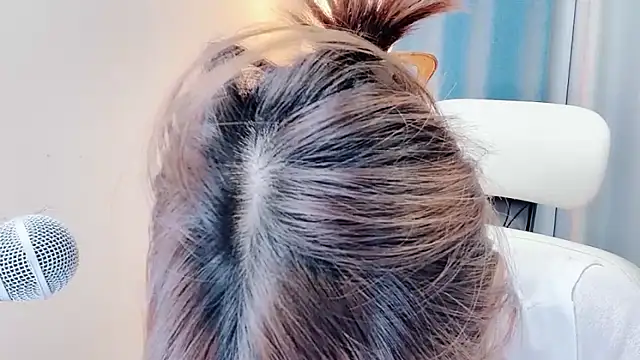 Yany520 现场XXX聊天
