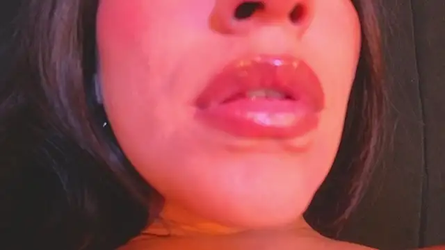 EmiGomez_ 即時 XXX 聊天