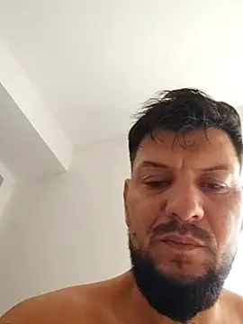 XXX chat uživo modela yasmi25