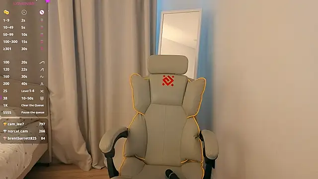 Chat +18 de mowalova ao vivo