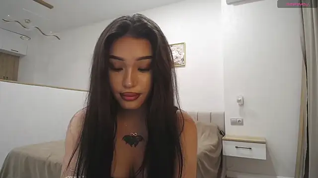 Chat XXX en directo de MavieLavie