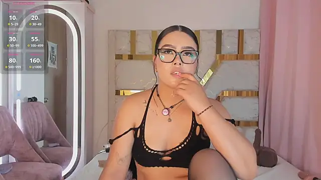 sophy_champagnen Live XXX chat