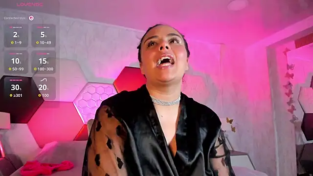 Czat XXX na żywo – ArielleWilde