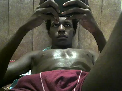 Bigras0011's Live XXX Chat