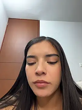 eileensophi লাইভ XXX চ্যাট