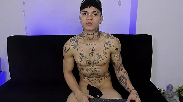 john_mystic's Live XXX Chat
