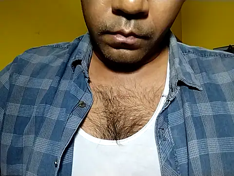 Rocky___01 即時 XXX 聊天