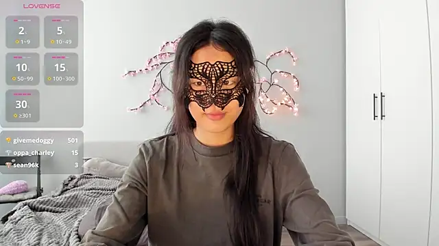 HelenBlazeTrt Live XXX-chat