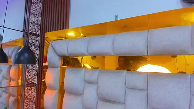 bigass_monic's Live XXX Chat