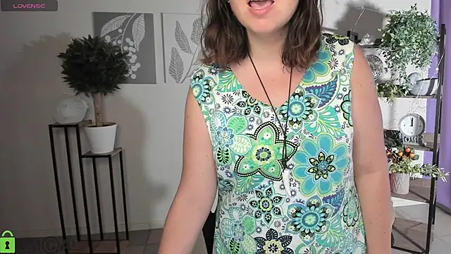 MartaEdams' Live XXX Chat