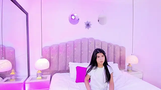 Channel_sofia Adlı Modelin Canlı XXX Sohbeti