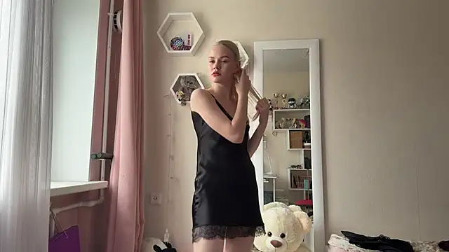 MiaCashe's Live XXX Chat