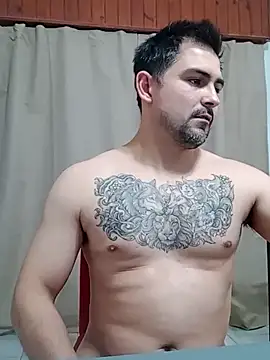 Bradd_32 라이브 XXX 채팅