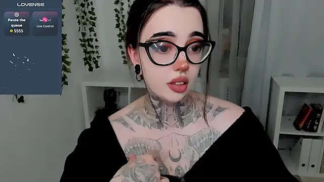 Chat XXX en directo de Dixi_Pixi_