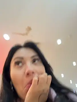 دردشة Wet__Bunny الجنسية المباشرة