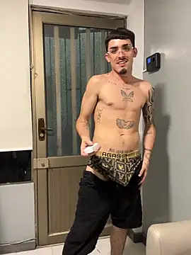 NikoStone_ live XXX chat
