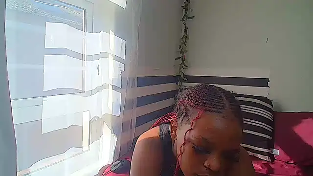 FreakyNubian লাইভ XXX চ্যাট