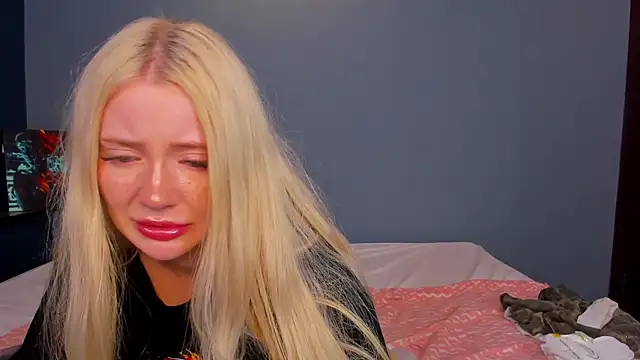 Lillie_Berry Chat XXX live