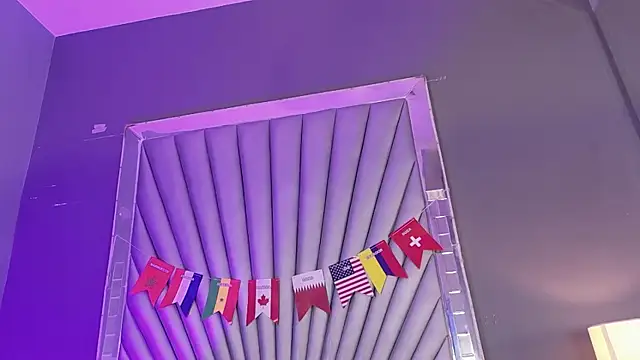 HatsaJones élő XXX-chatje