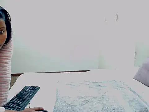 Xoli_11 Chat XXX in diretta