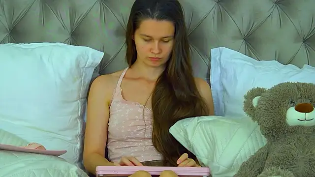 JuliettaTiffani Chat XXX in diretta