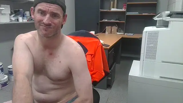 Czat XXX na żywo – j3rkin4u86